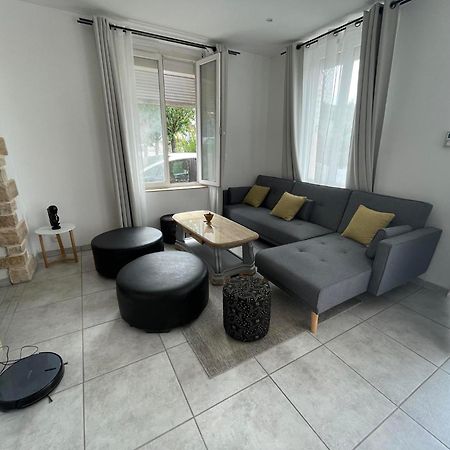 Apparemment T2 En Centre Ville Gournay-en-Bray Exteriör bild