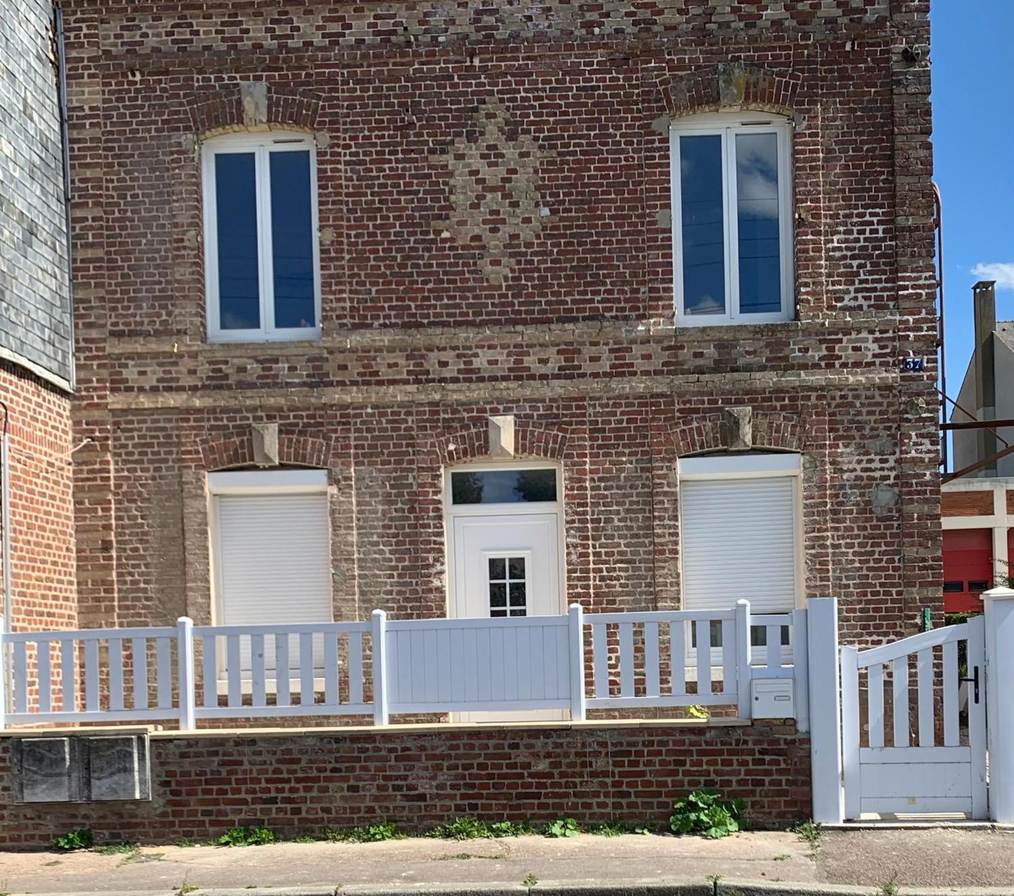 Apparemment T2 En Centre Ville Gournay-en-Bray Exteriör bild